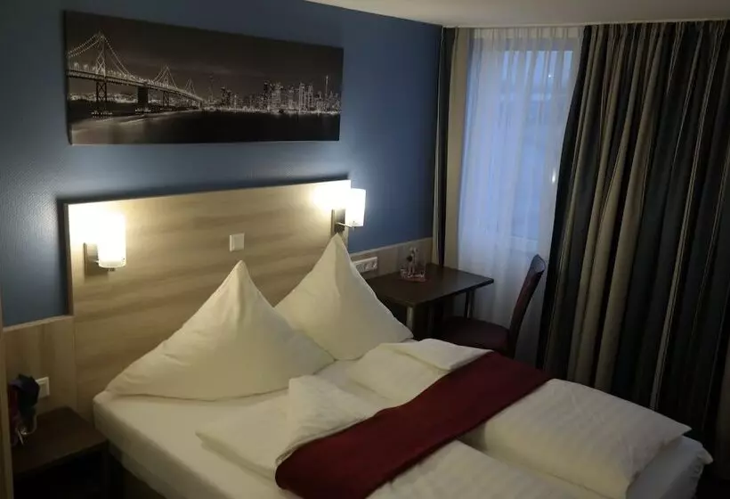 ビジネスルーム, Motel 44
