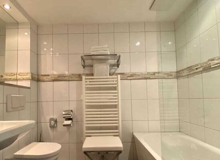 Номер Стандарт, Parkhotel Bielefeld