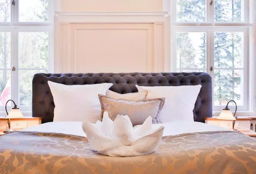 ジュニアスイート, Villa Altenburg