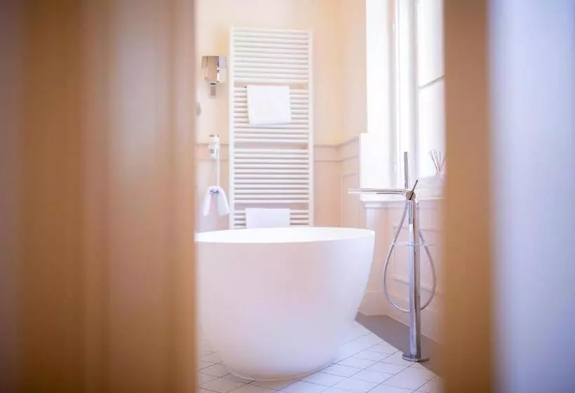 ジュニアスイート, Villa Altenburg