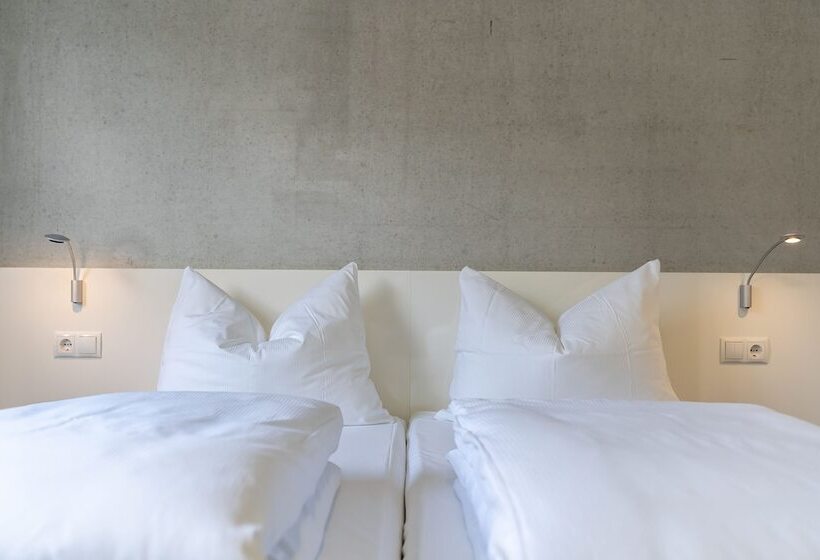 Quarto Estandar, A2 Hotels Plochingen