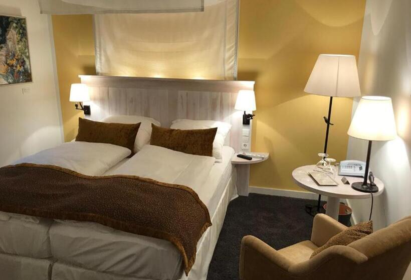 Номер Стандарт, Altes Amtshaus, 3 Sterne Hotel Garni Superior