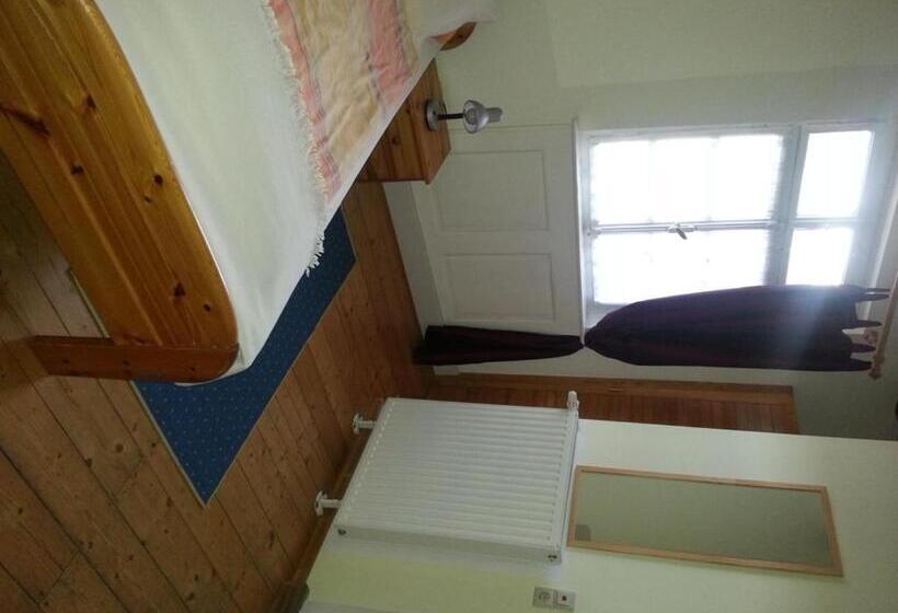 스탠다드 싱글 룸, Blaues Haus