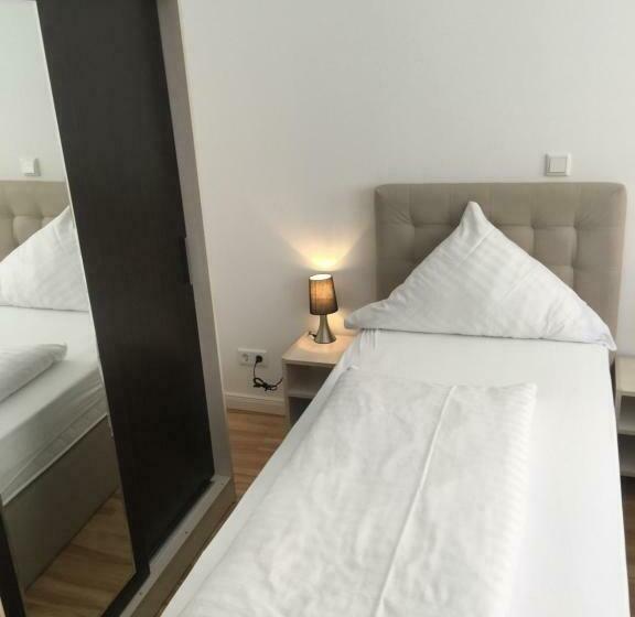 Номер Стандарт Индивидуальный, Central Hannover