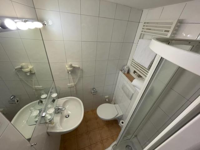 Номер Стандарт, Ebnet