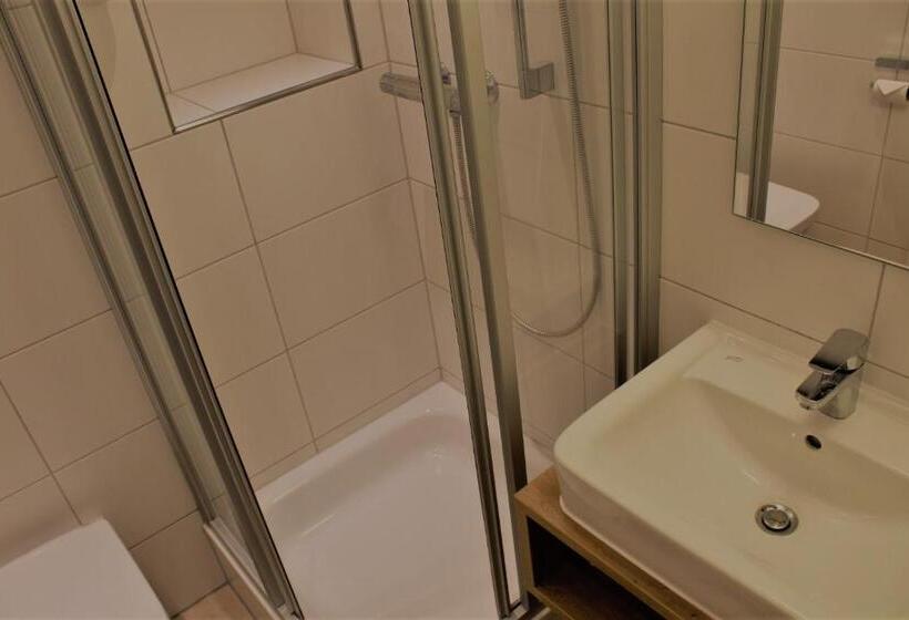 חדר סטנדרט, Eifelbräu