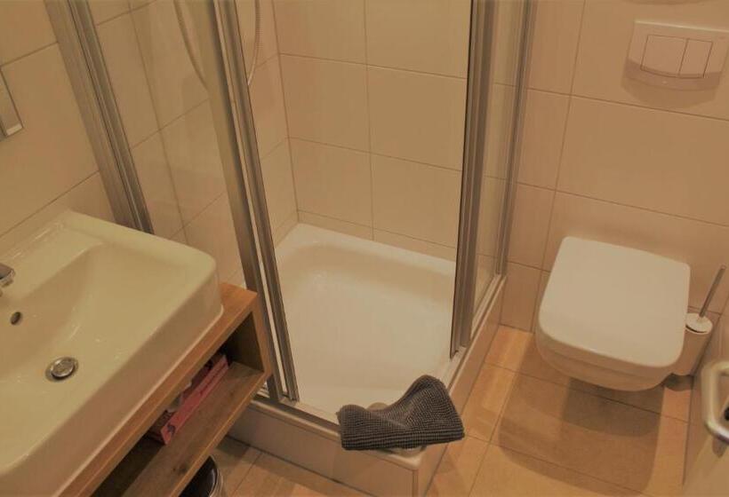 חדר קומפורט, Eifelbräu