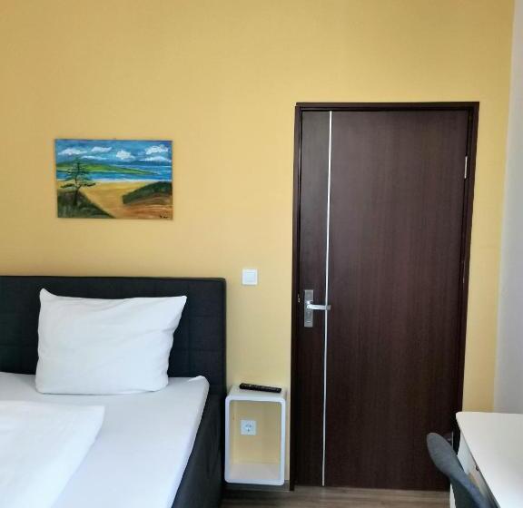 Quarto standart individual, Grüner Baum   Melissone Italian Restaurant