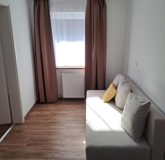 Apartamento 1 Quarto, Grüner Baum   Melissone Italian Restaurant