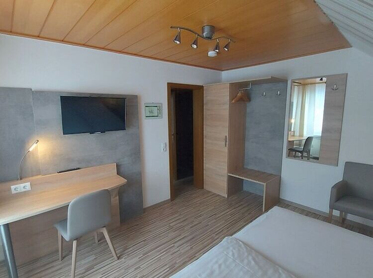 Номер Стандарт, Landgasthaus Hubertusklause
