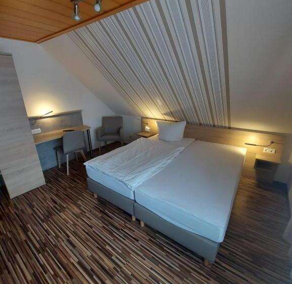 Номер Стандарт, Landgasthaus Hubertusklause