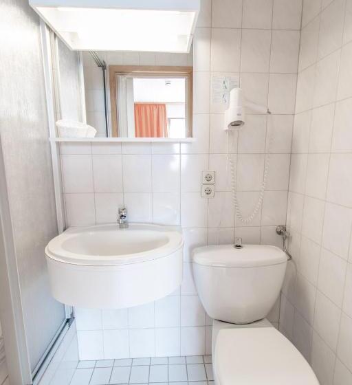 חדר אקונומי יחיד, Laufelder Hof