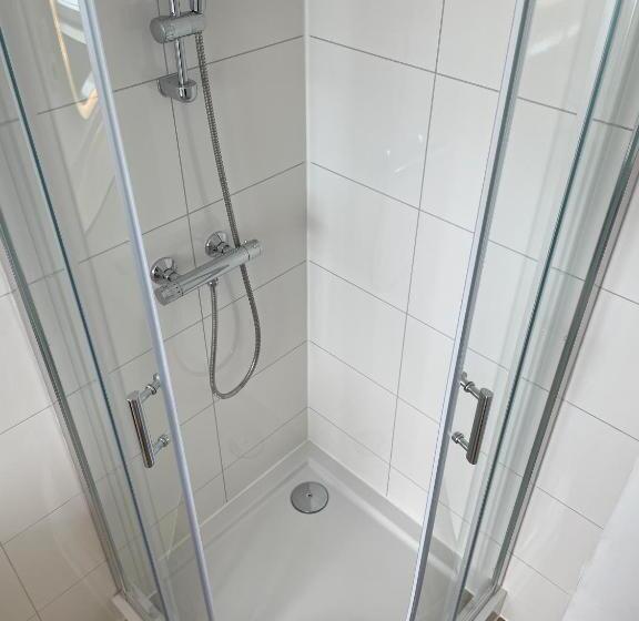 Номер Стандарт, Milano