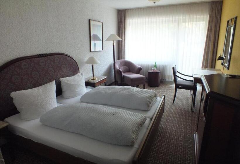 Номер Стандарт, Moselkern