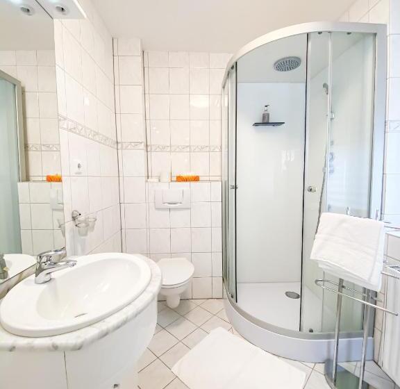 스탠다드 룸, Restaurant Alt Pirmasens