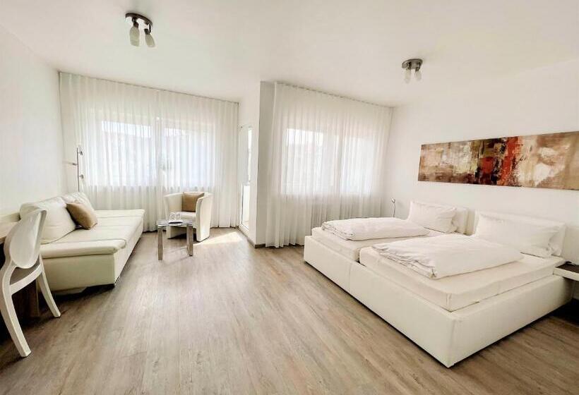 컴포트 룸, Restaurant Alt Pirmasens