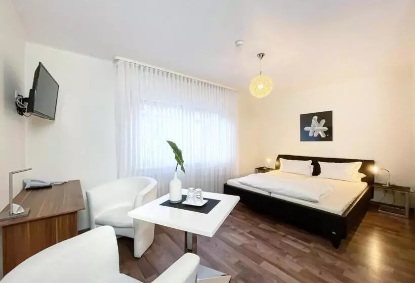 Standard Single Room, Restaurant Alt Pirmasens