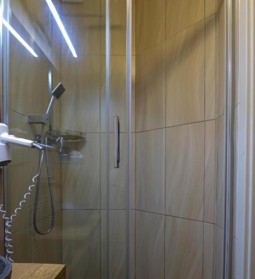 Номер Стандарт, Restaurant Meteora