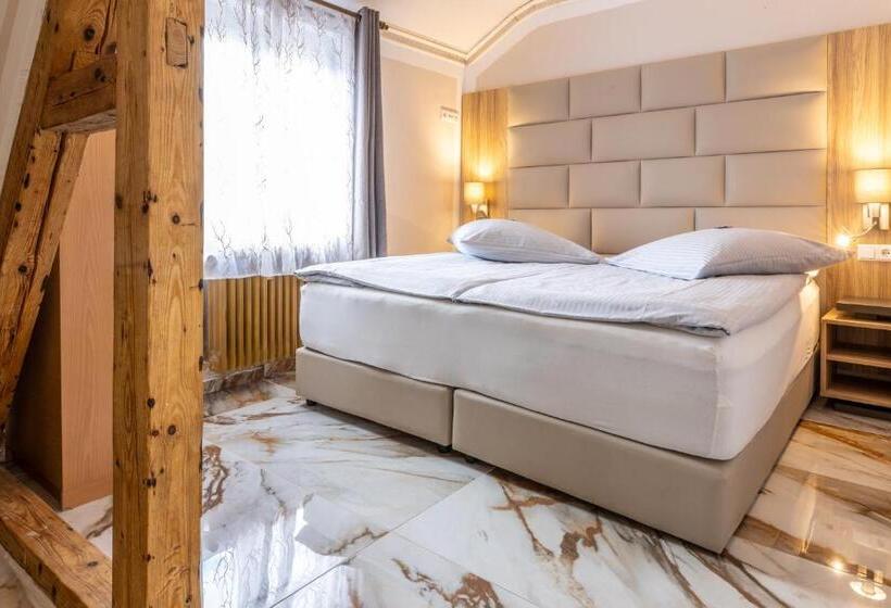 Номер Стандарт, Restaurant Meteora