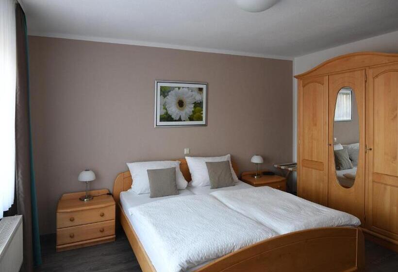 스탠다드 발코니 룸, Gästehaus Kleine Kalmit