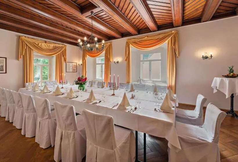 デラックスルーム, Schloßhotel Althörnitz