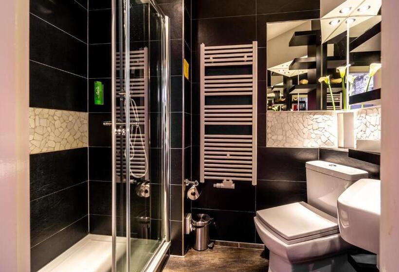 家庭间, Sl Otel   Das Stadthotel   Voll Klimatisiert