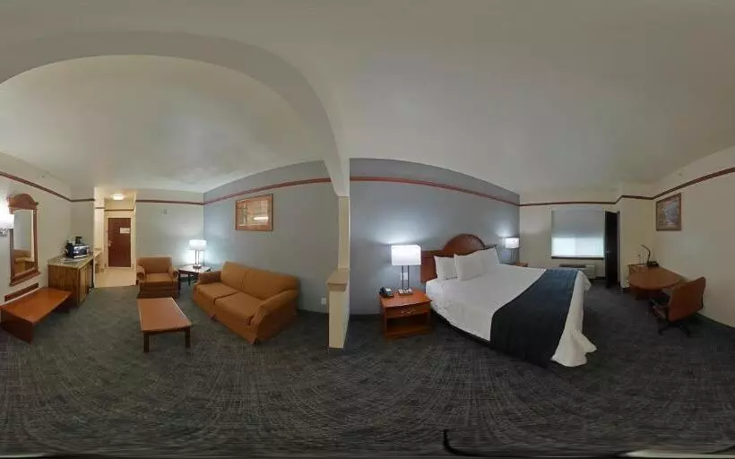 キングサイズベッドのスイートルーム, Budget Host Inn And Suites Cameron