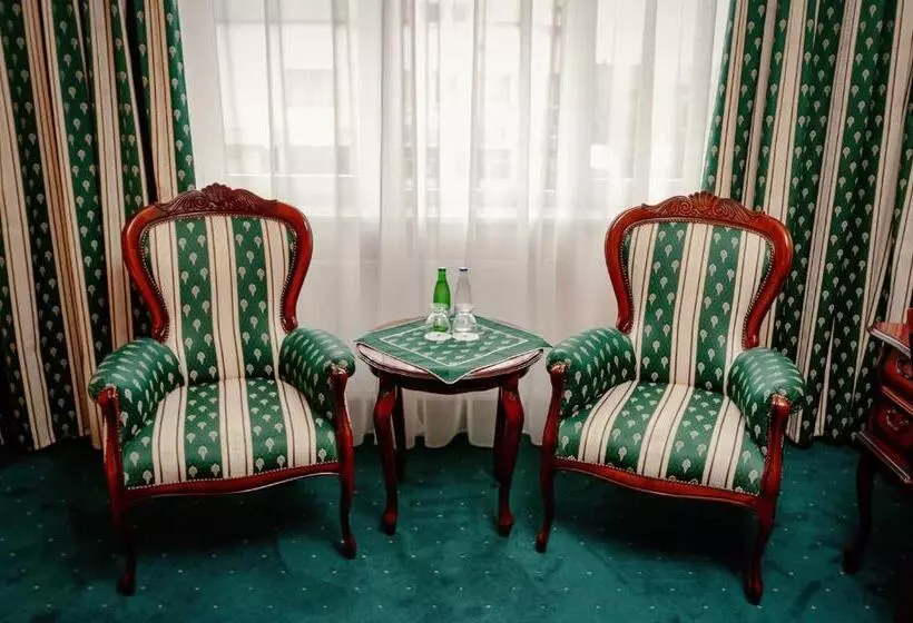 اتاق استاندارد, Chopin Business&spa