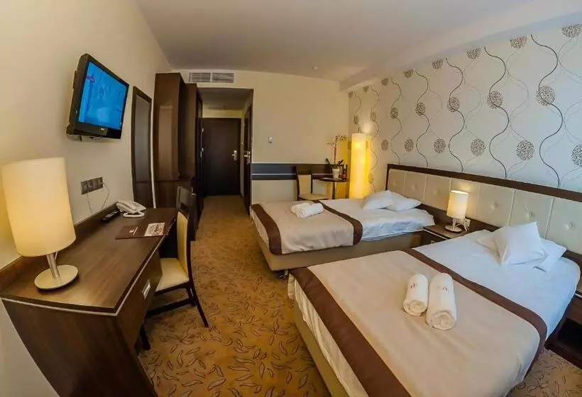 اتاق راحتی یک تخته, Czardasz Spa & Wellness