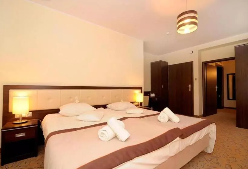 سوییت لوکس, Czardasz Spa & Wellness