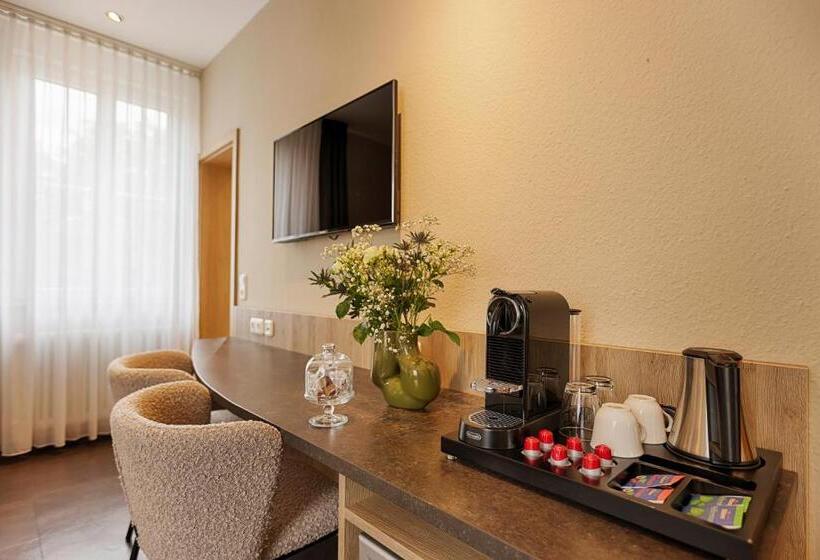 Quarto deluxe, Fischzucht   By Homekeepers