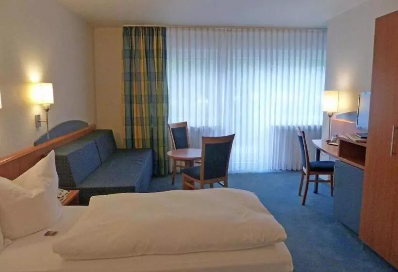 Comfort Kolmen Hengen Huone, Landhotel Sulzbacher Hof