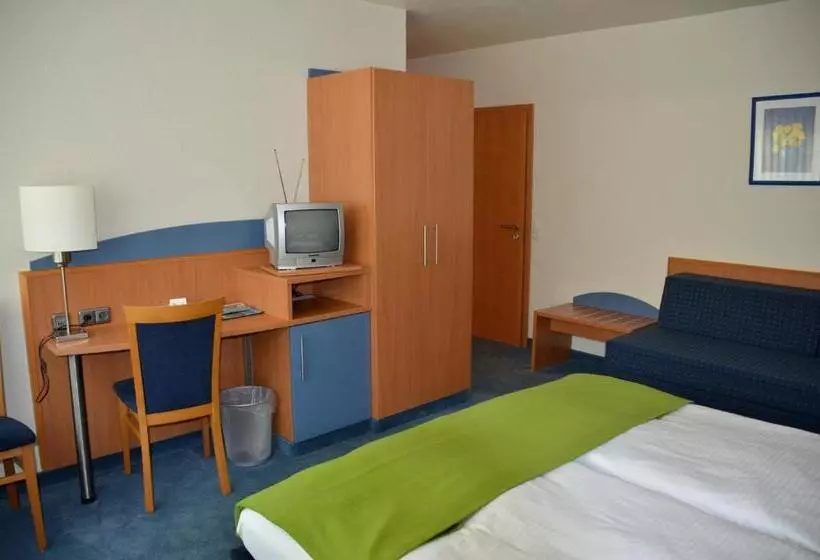 Comfort Kolmen Hengen Huone, Landhotel Sulzbacher Hof