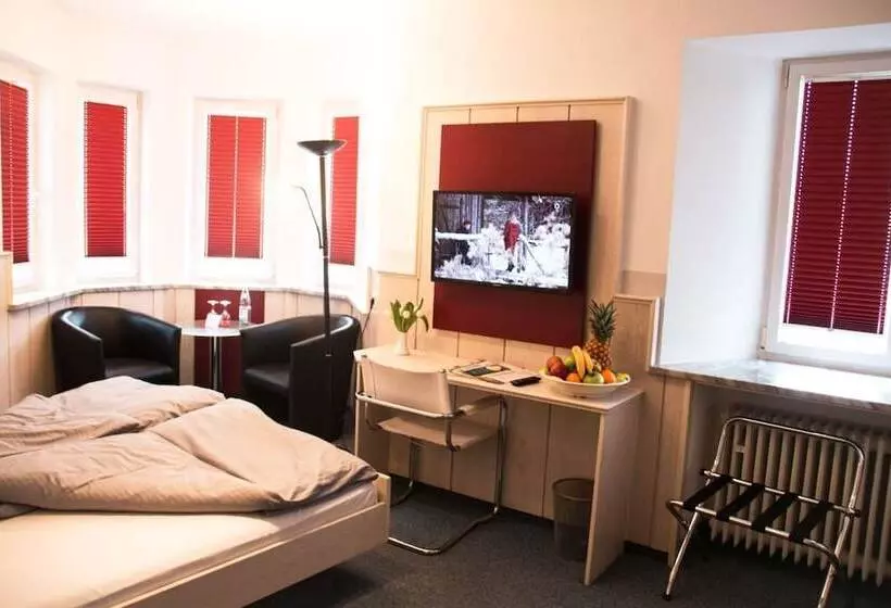 اتاق استاندارد, Landhotel Weißer Hahn