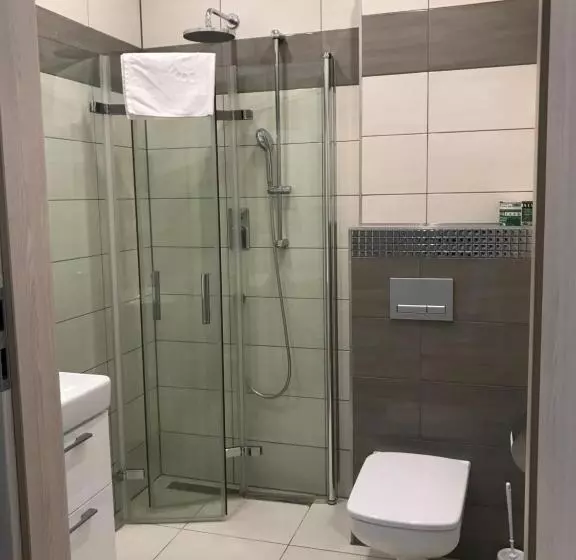 سوئیت با بالکن, Lazur Apartamenty