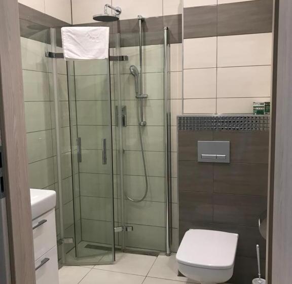 标准三人间, Lazur Apartamenty