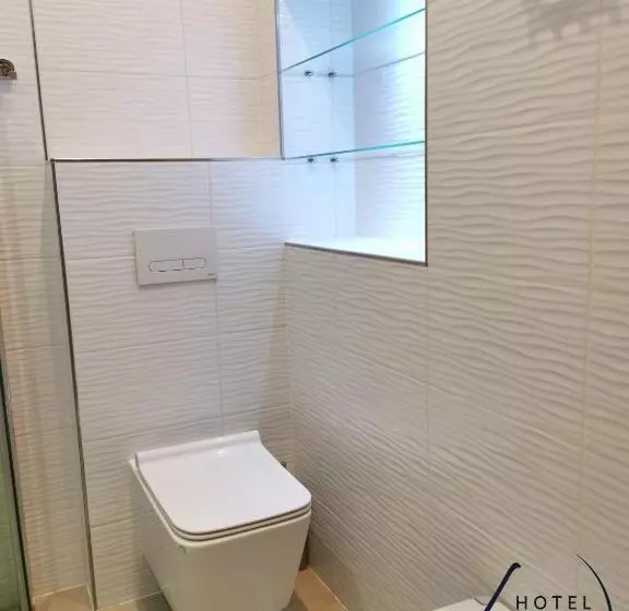 اتاق لوکس با بالکن, Lazur Apartamenty