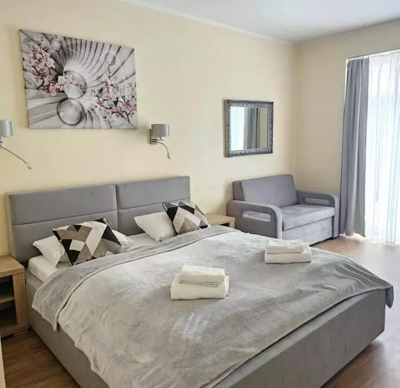 آپارتمان 1 خوابه همکف, Lazur Apartamenty