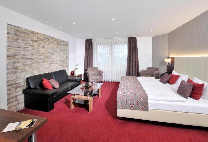 Семейный Номер, Lobinger Hotel Weisses Ross