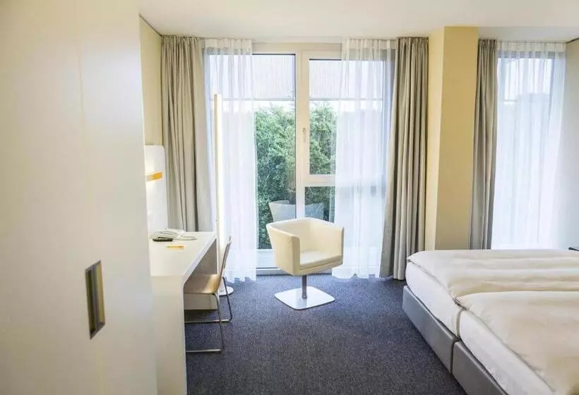 اتاق استاندارد, Lufthansa Seeheim  More Than A Conference