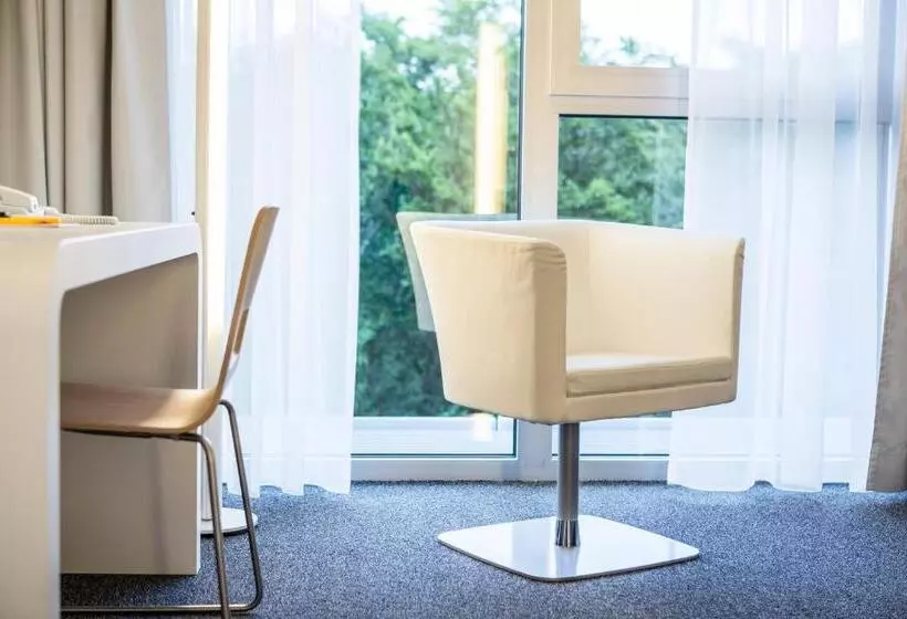 اتاق استاندارد, Lufthansa Seeheim  More Than A Conference