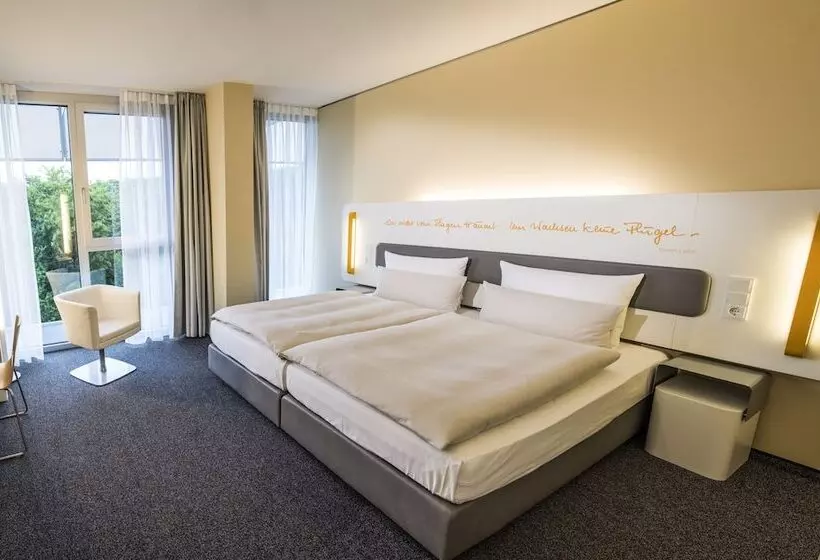 اتاق استاندارد, Lufthansa Seeheim  More Than A Conference