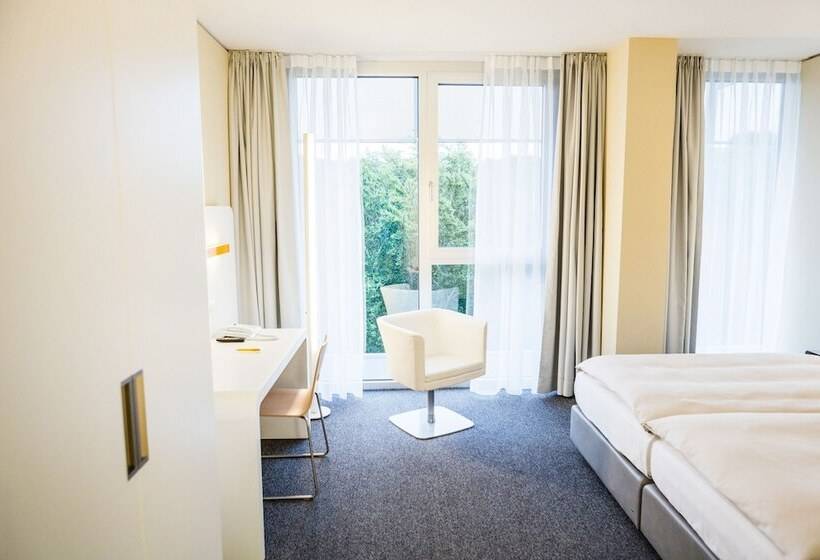 标准间, Lufthansa Seeheim  More Than A Conference