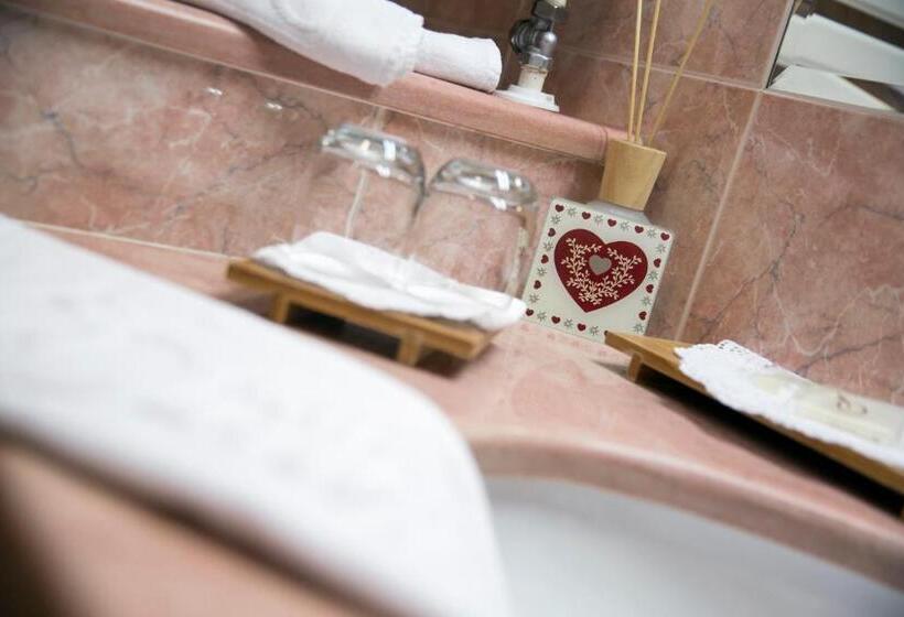 Полулюкс с Балконом, Olympic Spa Hotel Adults Only