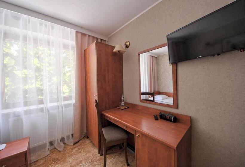 اتاق استاندارد یک نفره, Przepióreczka