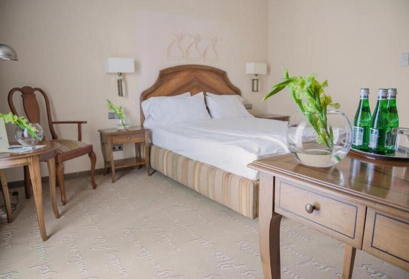 اتاق استاندارد, Rejs