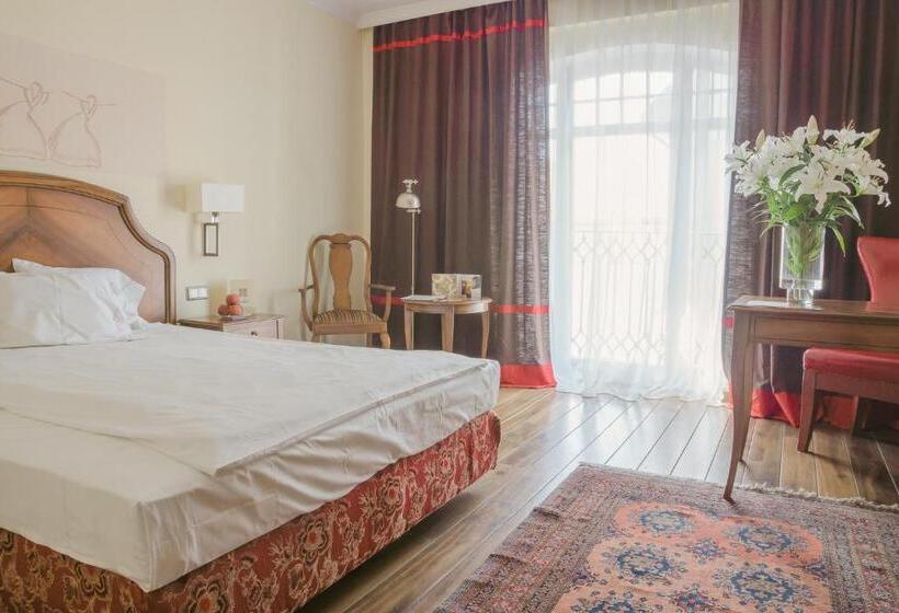 اتاق استاندارد, Rejs