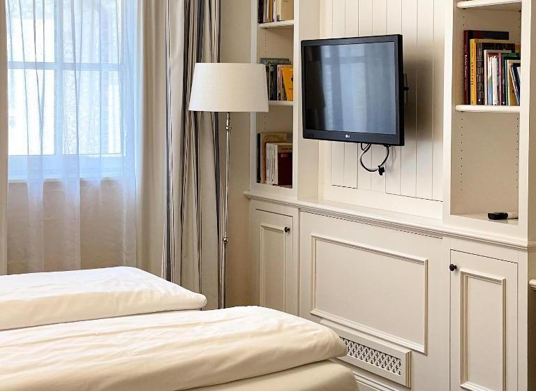 Номер Стандарт, Restaurant Annesophie