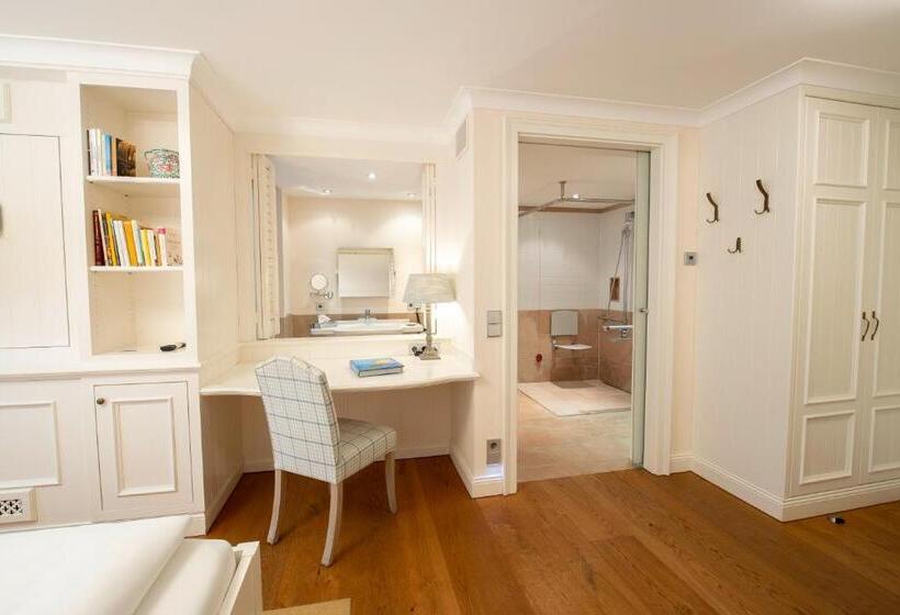 Номер Deluxe, Restaurant Annesophie