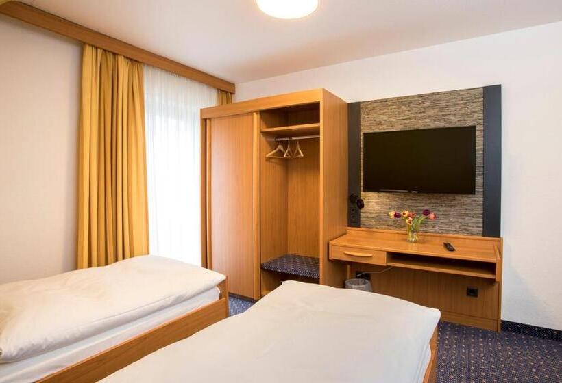 Номер Стандарт, Restaurant Jägerhof